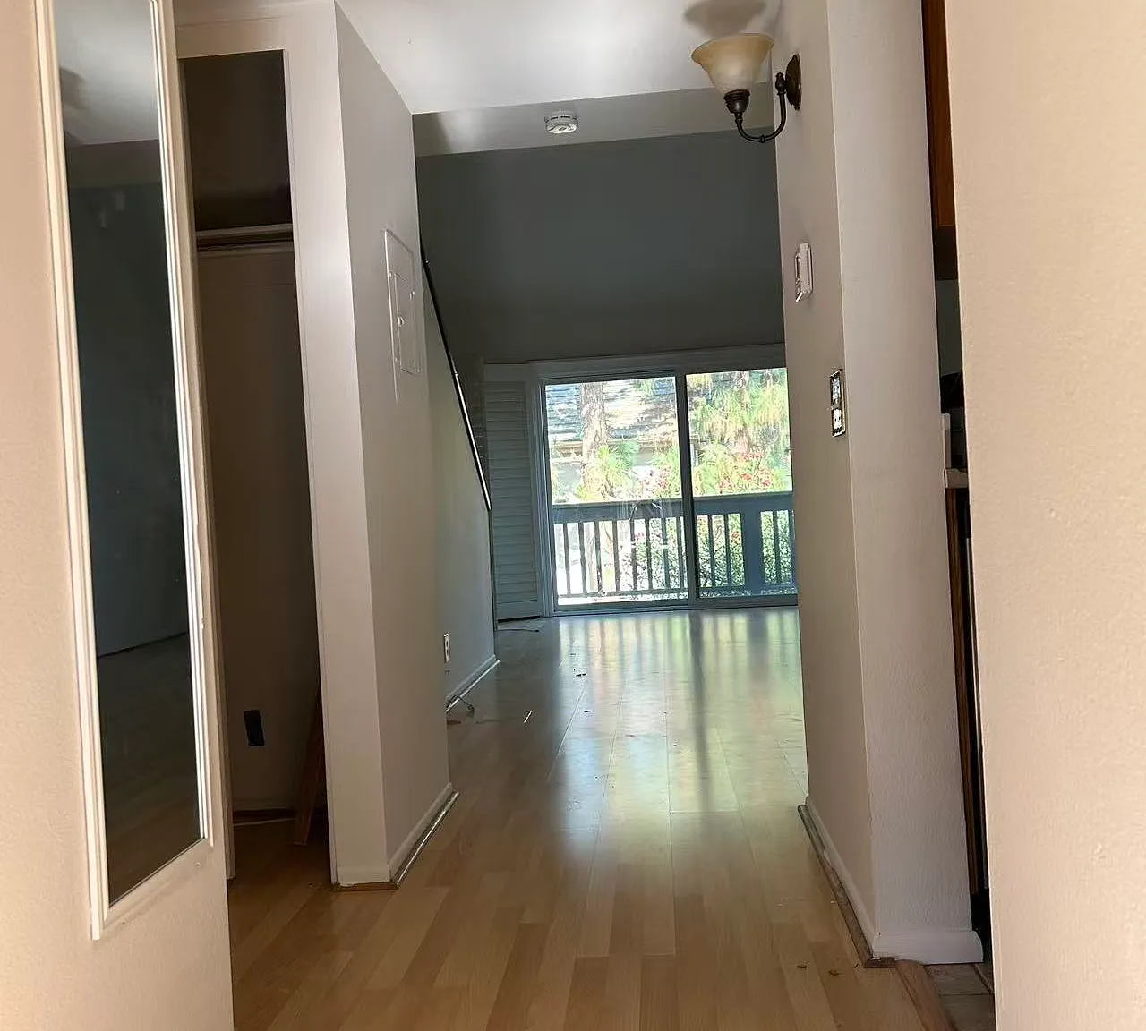 1 bed, 814 sqft, $2,680 — Photo 2