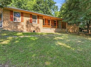 6828 Rockland Rd, Lithonia, GA 30038
