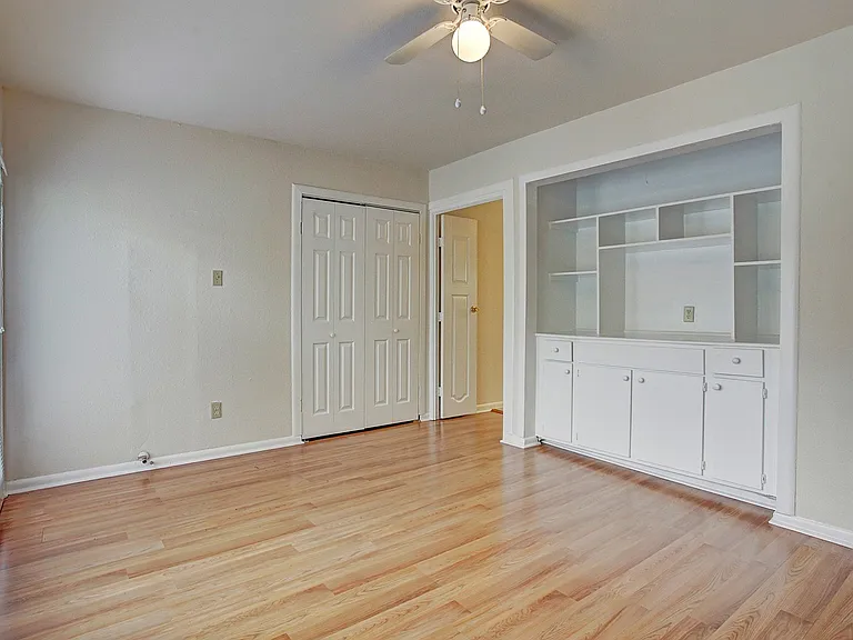 2202 Park Street — Photo 5