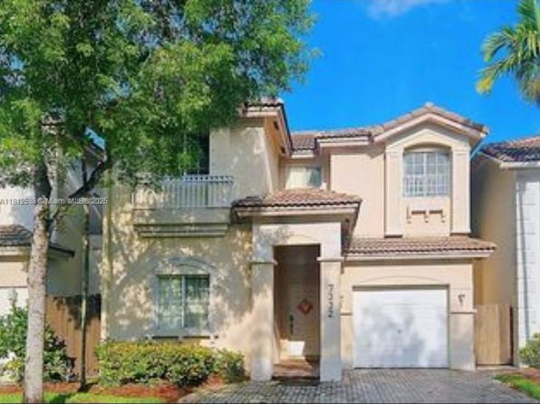 7332 NW 112th Ct