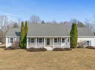 6 McGoldrick Woods Rd, Windham, ME 04062