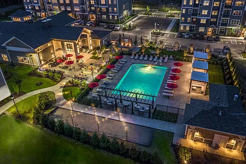 Ten Trumbull Photo 1