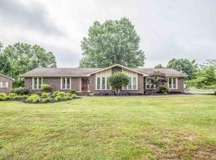 7400 Homestead Dr, Knoxville, TN 37918