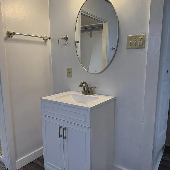628 E Bowman St — Photo 12