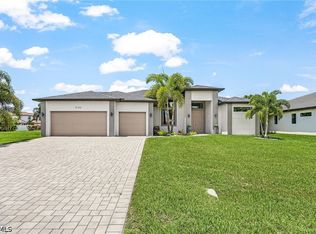 5126 SW 19th Ave, Cape Coral, FL 33914