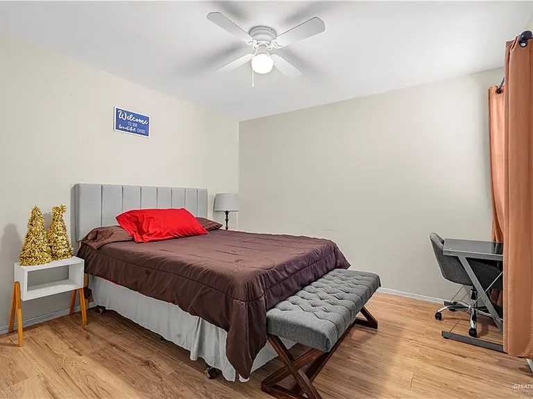 1804 Oasis Ave — Photo 16