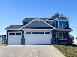 4679 Obsidian Way, Victoria, MN 55386