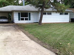 2532 SW Moundview Dr, Topeka, KS 66614