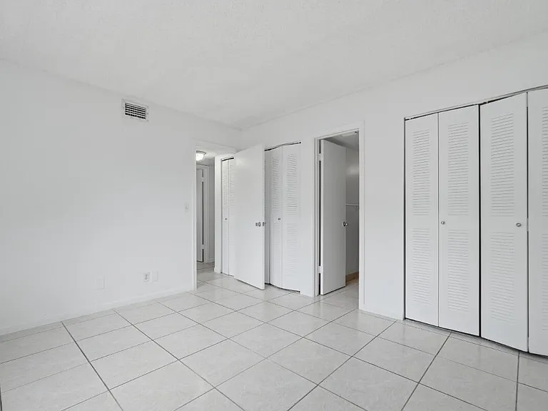 10148 Twin Lakes Dr #12-C — Photo 9