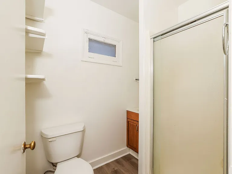 2107 Montgomery Dr — Photo 11