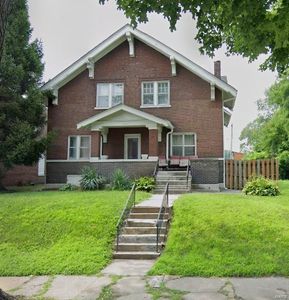 5030 Lotus Ave, Saint Louis, MO, 63113