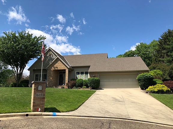 4th image of 625 Oak Hollow Way