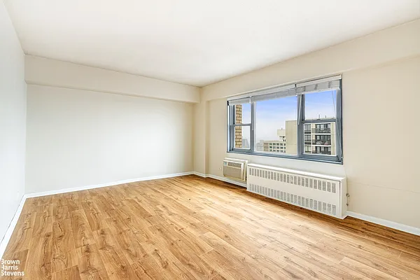 Rented by Brown Harris Stevens | media 1
