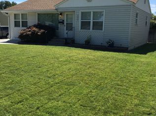 2021 W 3rd Ave, Kennewick, WA 99336