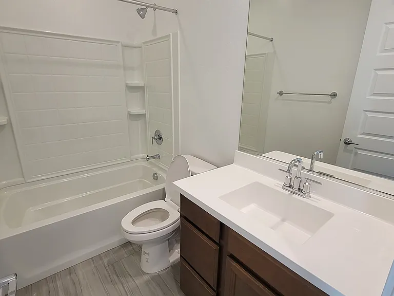 9125 W Montecito Ave — Photo 8