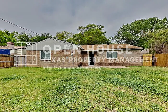 5317 Windy Meadow Dr — Photo 16