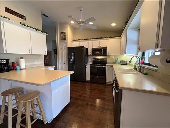 4th image of 1568 Anorada Blvd