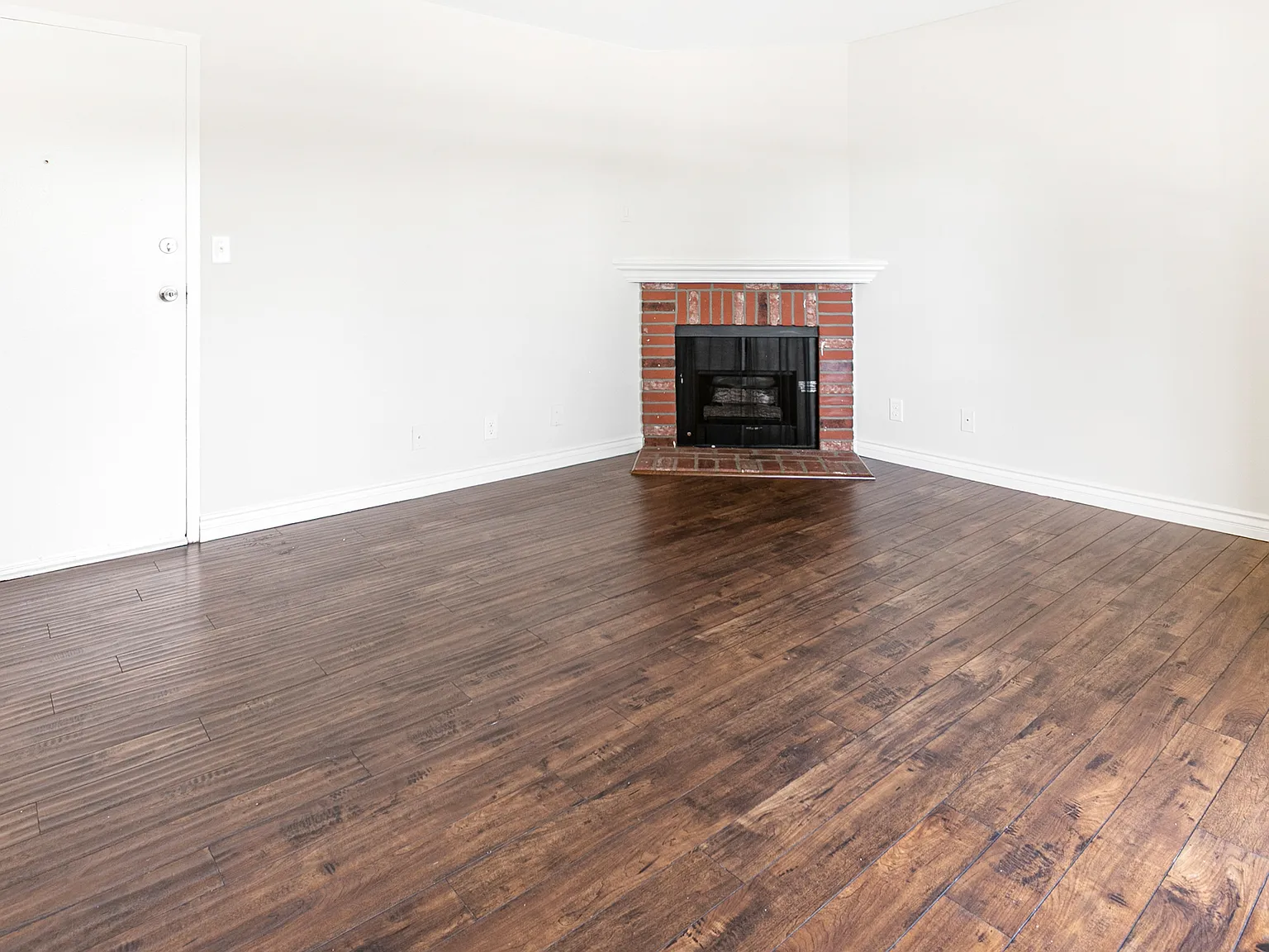 1 bed, $1,845 — Photo 2