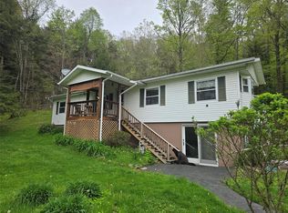 290 Edson Rd, Endicott, NY 13760