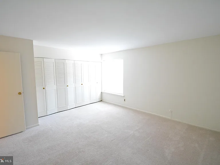4000 Gypsy Ln #214 — Photo 13