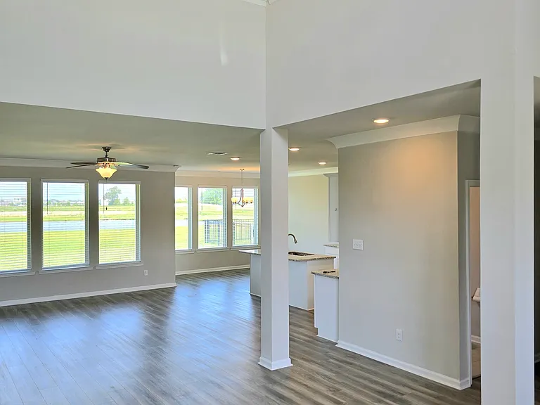 4410 Lake Crest Dr — Photo 7