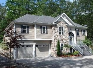 5993 Bennett Rd, Hubbard Lake, MI 49747