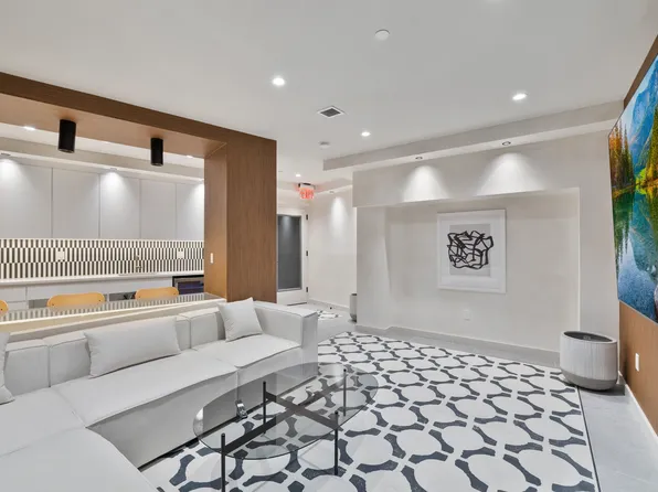 1615 Cedar Street image 12 of 15