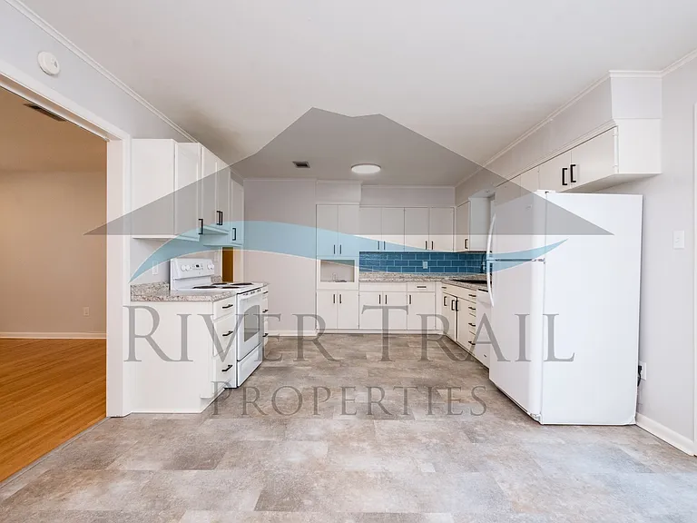 10202 Ronald Dr — Photo 17