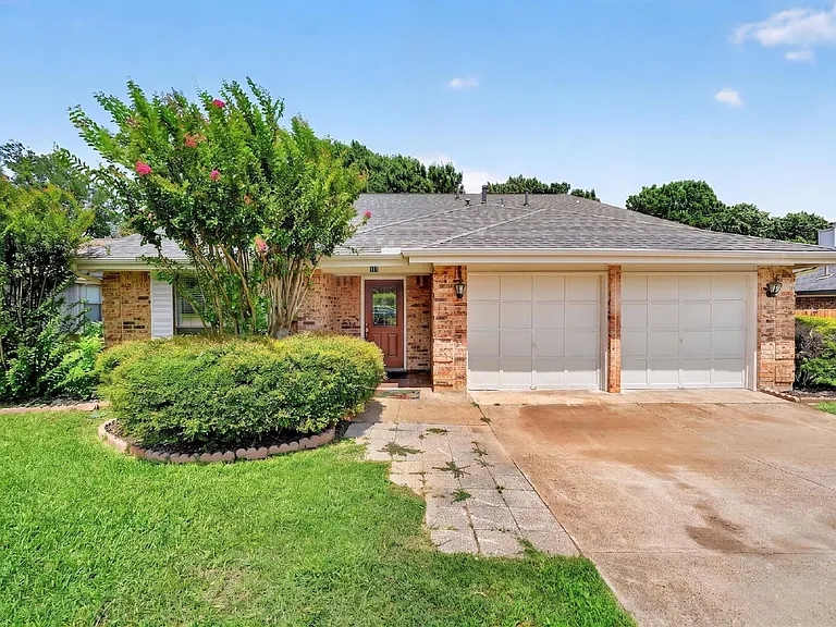 310 Overland Dr — Photo 30