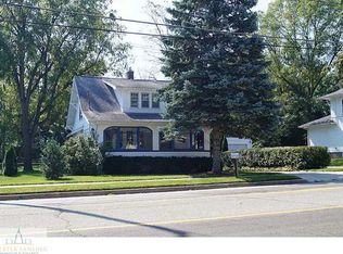 1353 Haslett Rd, Haslett, MI 48840