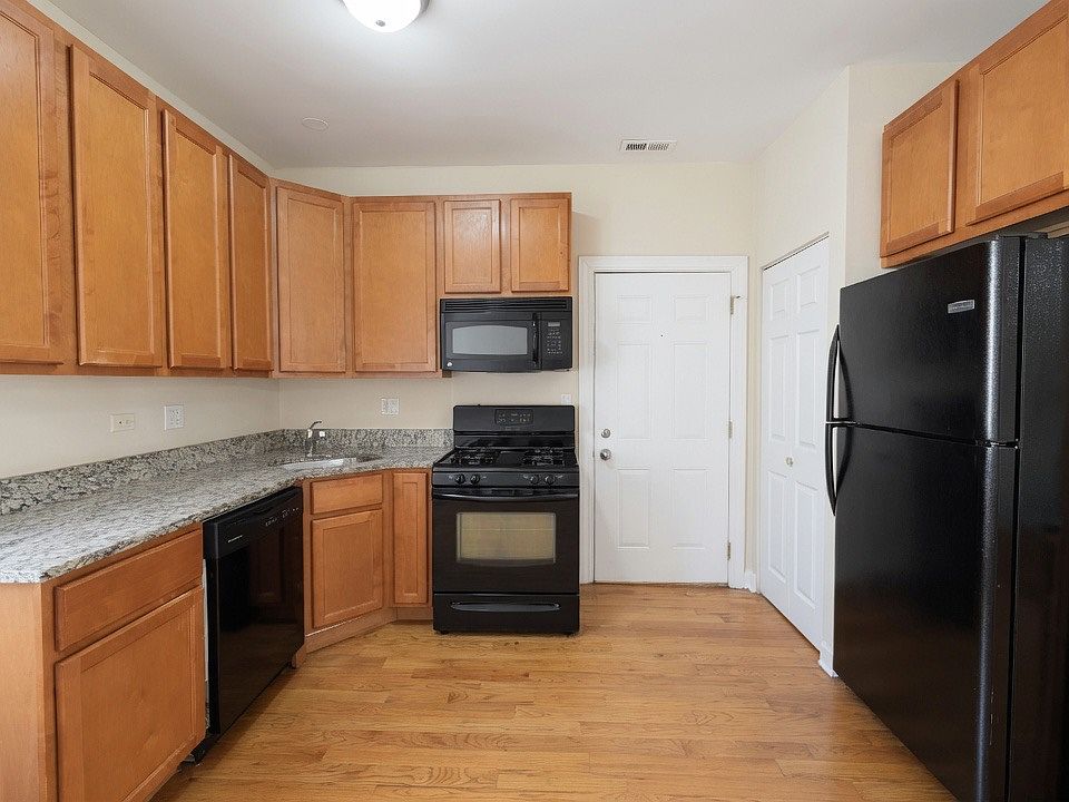 1st image of 4607 N Kimball Ave #3N