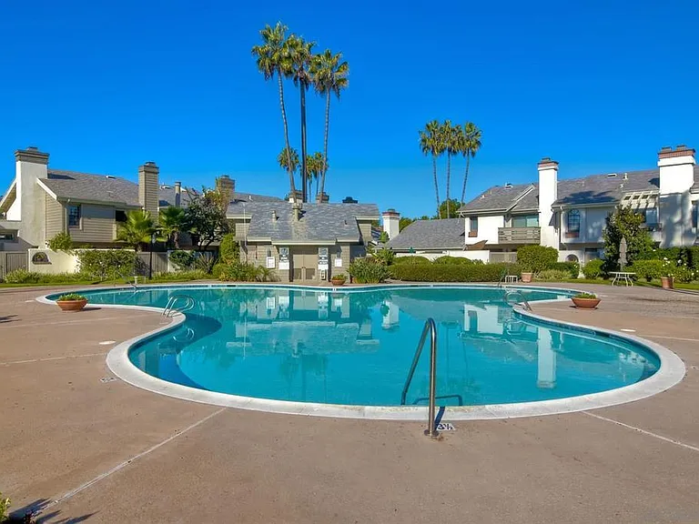 4027 Avenida Brisa — Photo 49