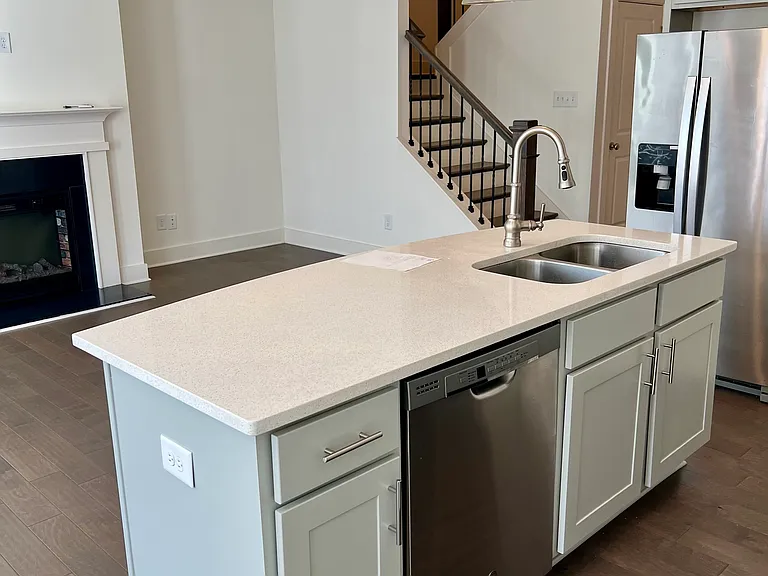 212 N Auburn Landing Pl — Photo 8