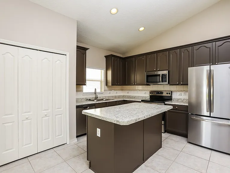 4408 Creeks Run Blvd — Photo 6