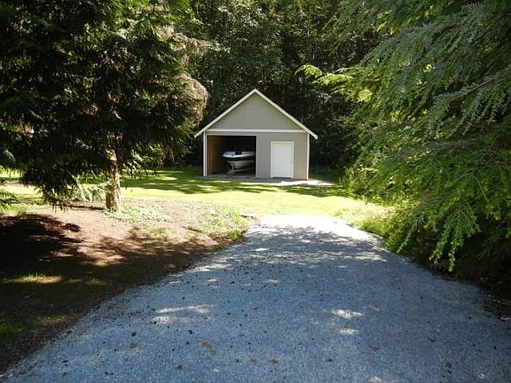 2nd image of 373 Shepards Ln