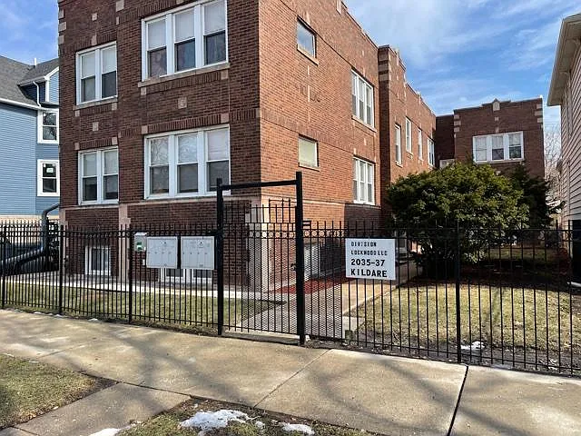 2037 N Kildare Ave #2