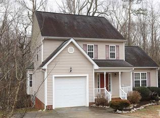 104 Doe Cir, Selma, NC 27576