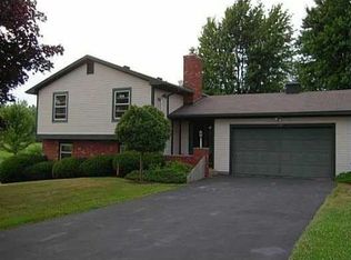 1395 Eddy Rd, Macedon, NY 14502