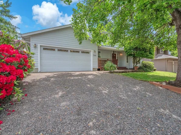 5868 NW Landing Dr, Portland, OR 97229