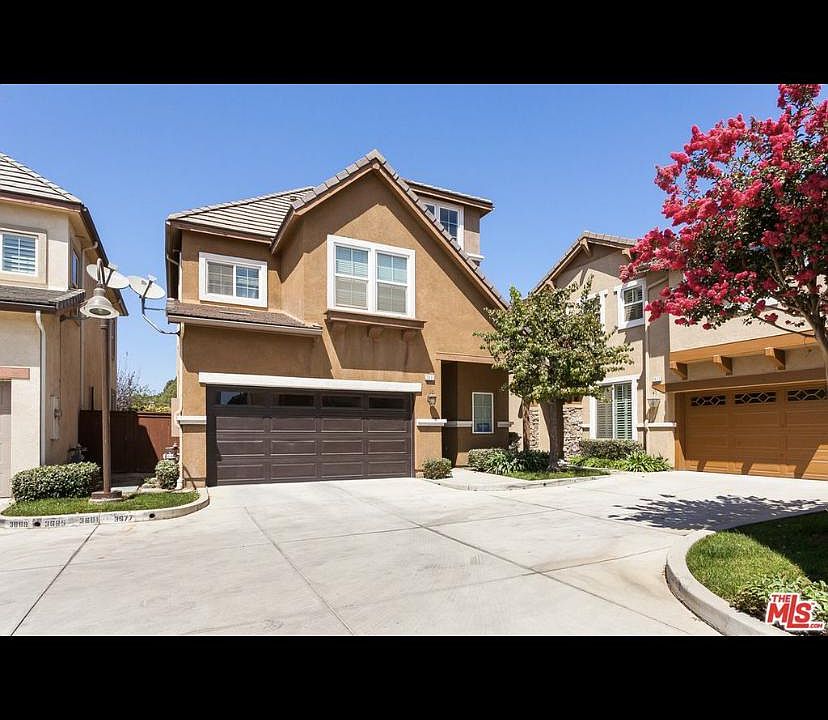 1st image of 3681 W Chapman Ln