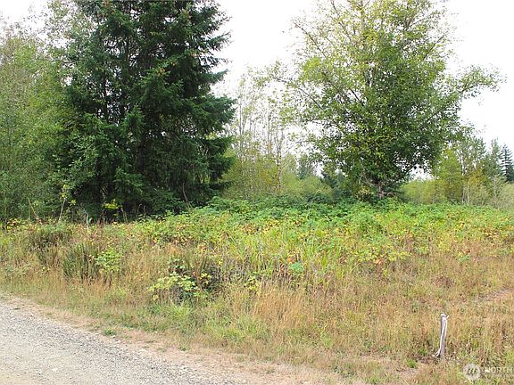 3rd image of 22 Western Lane