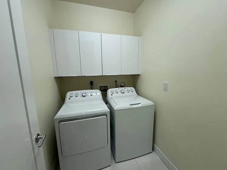 6361 NW 103rd Psge — Photo 38