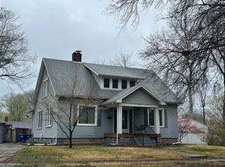 1420 S Barrett Ave, Sedalia, MO 65301