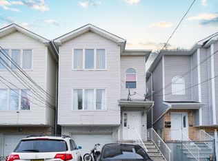 111 Highland Ave, Newark, NJ 07104