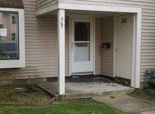 307 Ivy Ct, Marlton, NJ 08053