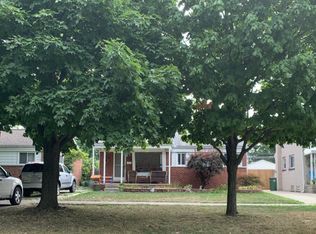 15451 McCann St, Southgate, MI 48195