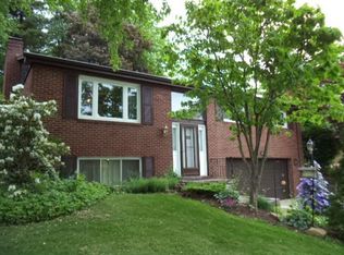 12 Ray St, Beaver Falls, PA 15010