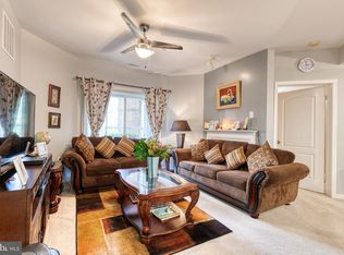 400 Symphony Cir UNIT 145D, Cockeysville, MD 21030