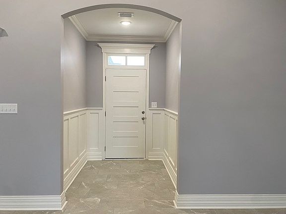 5th image of 3928 Countess Ct