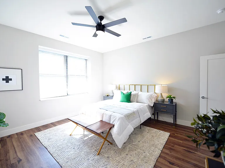 415 Debaliviere Ave — Photo 14